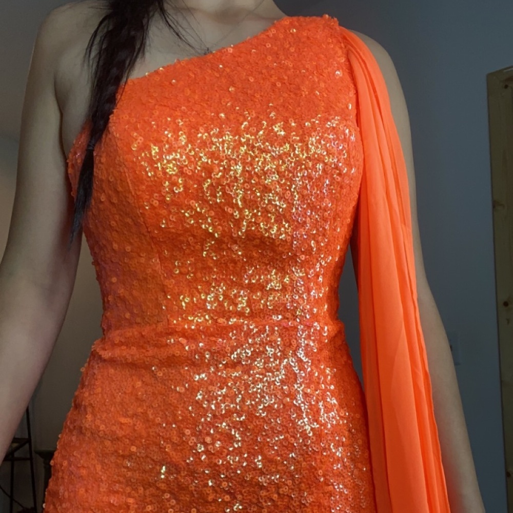 Prom dress
